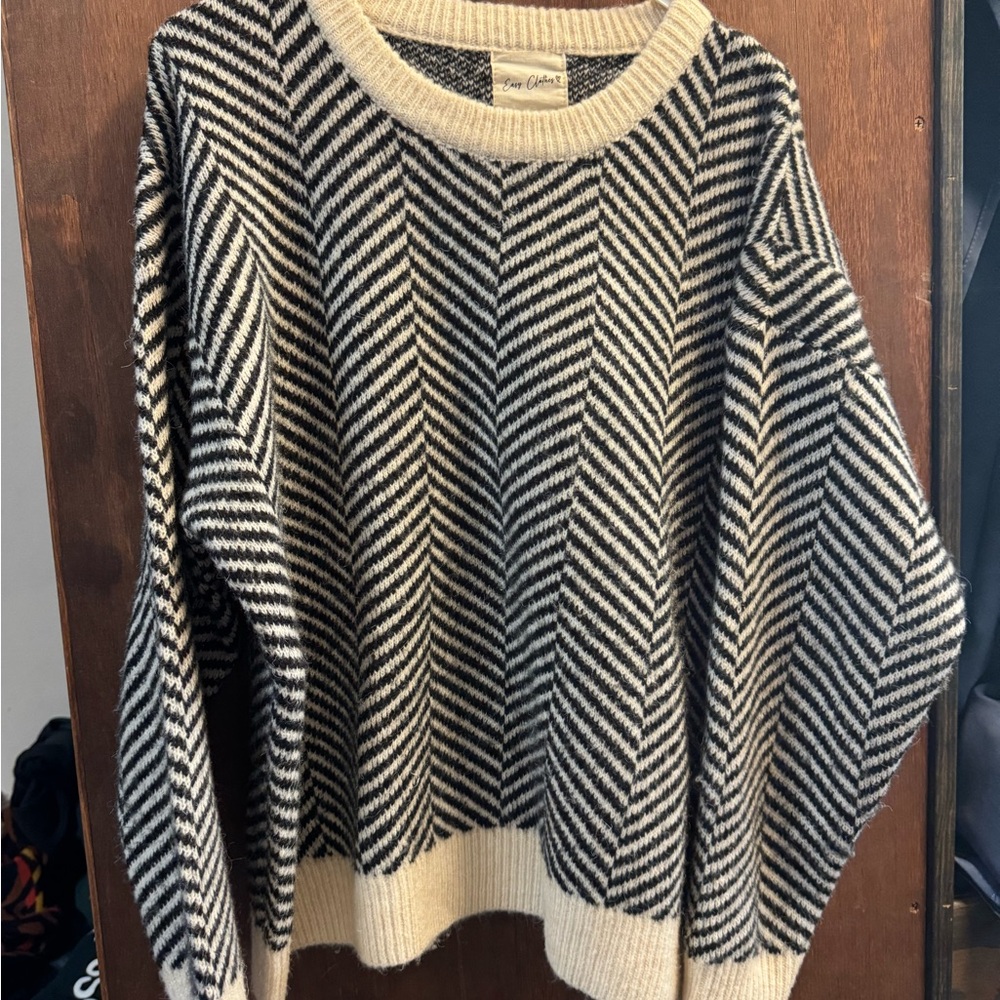 Black and White Striped oversized Sweater